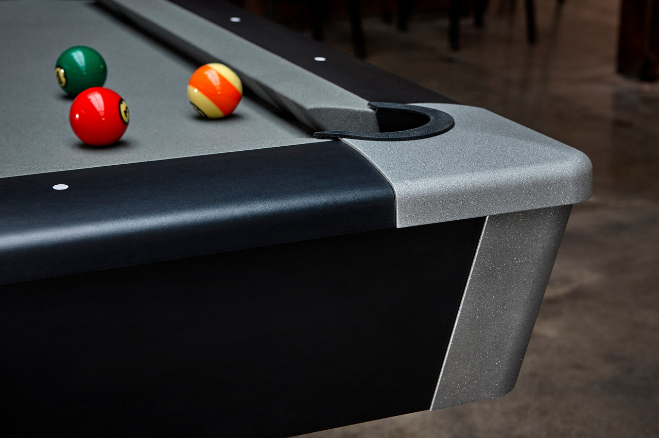 Brunswick Black Wolf Pro Pool Table - Skillful Home Recreation