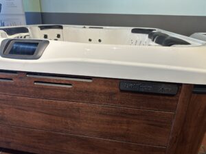 Bullfrog Spas 2022 A7L