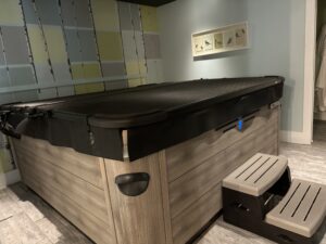 Bullfrog Spas A8L Demo Hot Tub