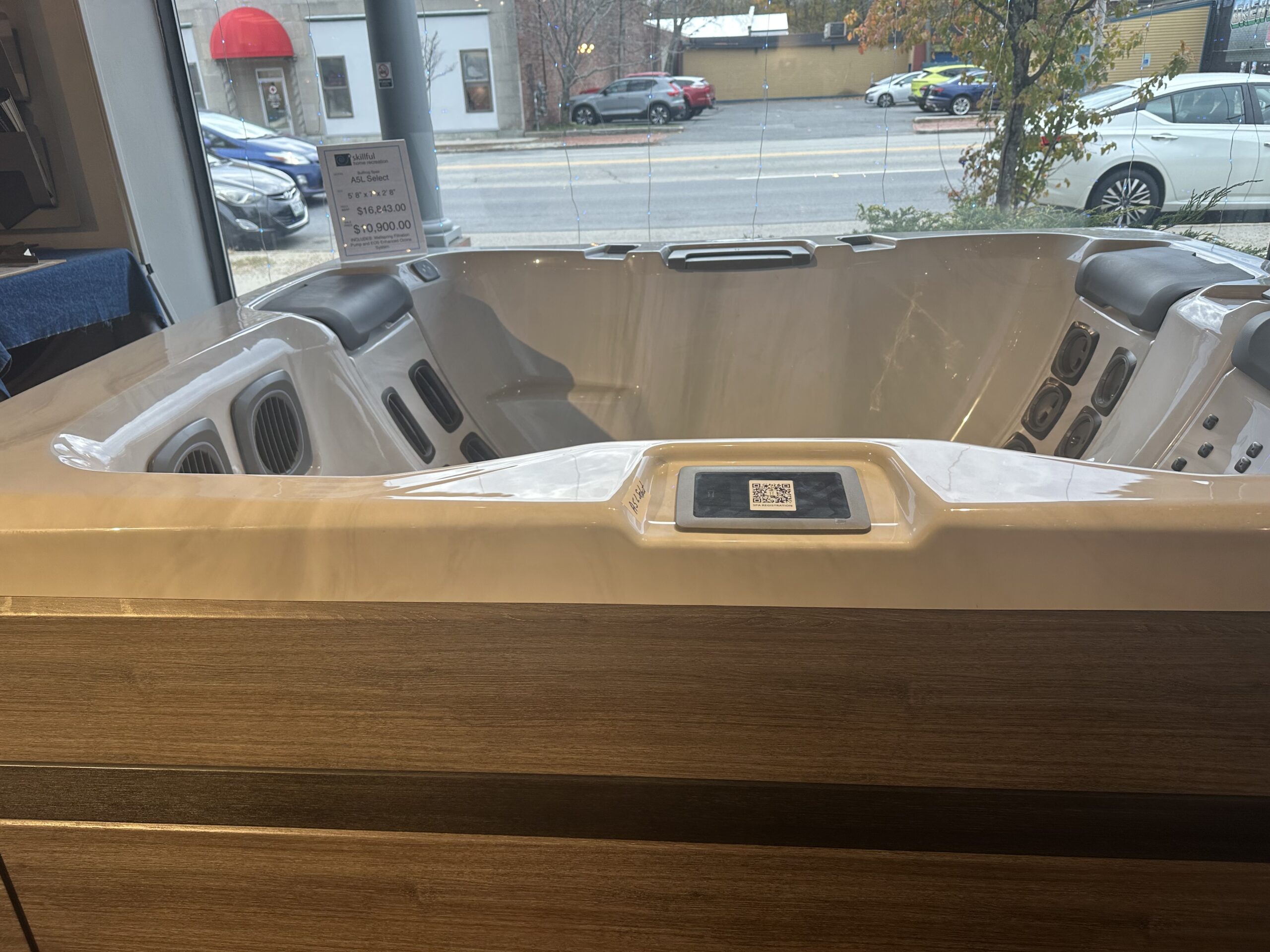 Bullfrog A5L Select floor model spa in the Skillful Home Recreation showroom