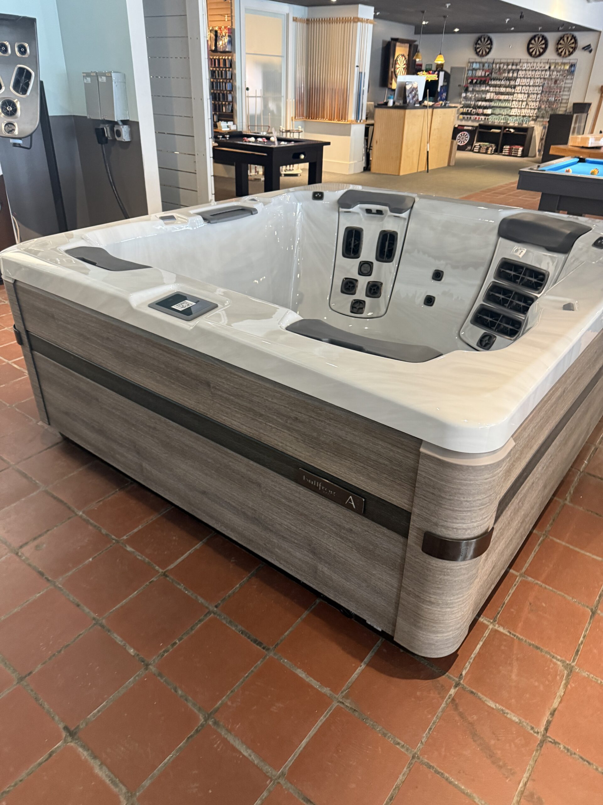 2025 Bullfrog Spas A6 Floor Model