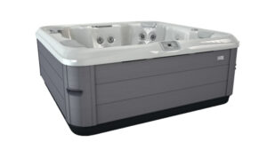 Bullfrog Spas X8L Hot Tub - 3 point View